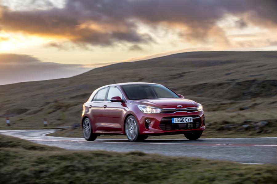  Kia Rio First Edition 2017 года  (UK) (фото 32 из 70)